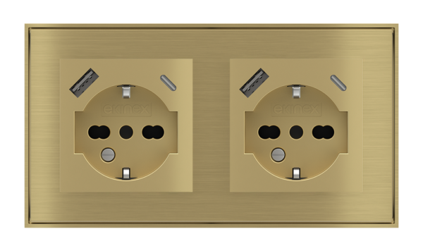 Tomada Padrão Italiano (IT) com USB A-C 55x55 mm